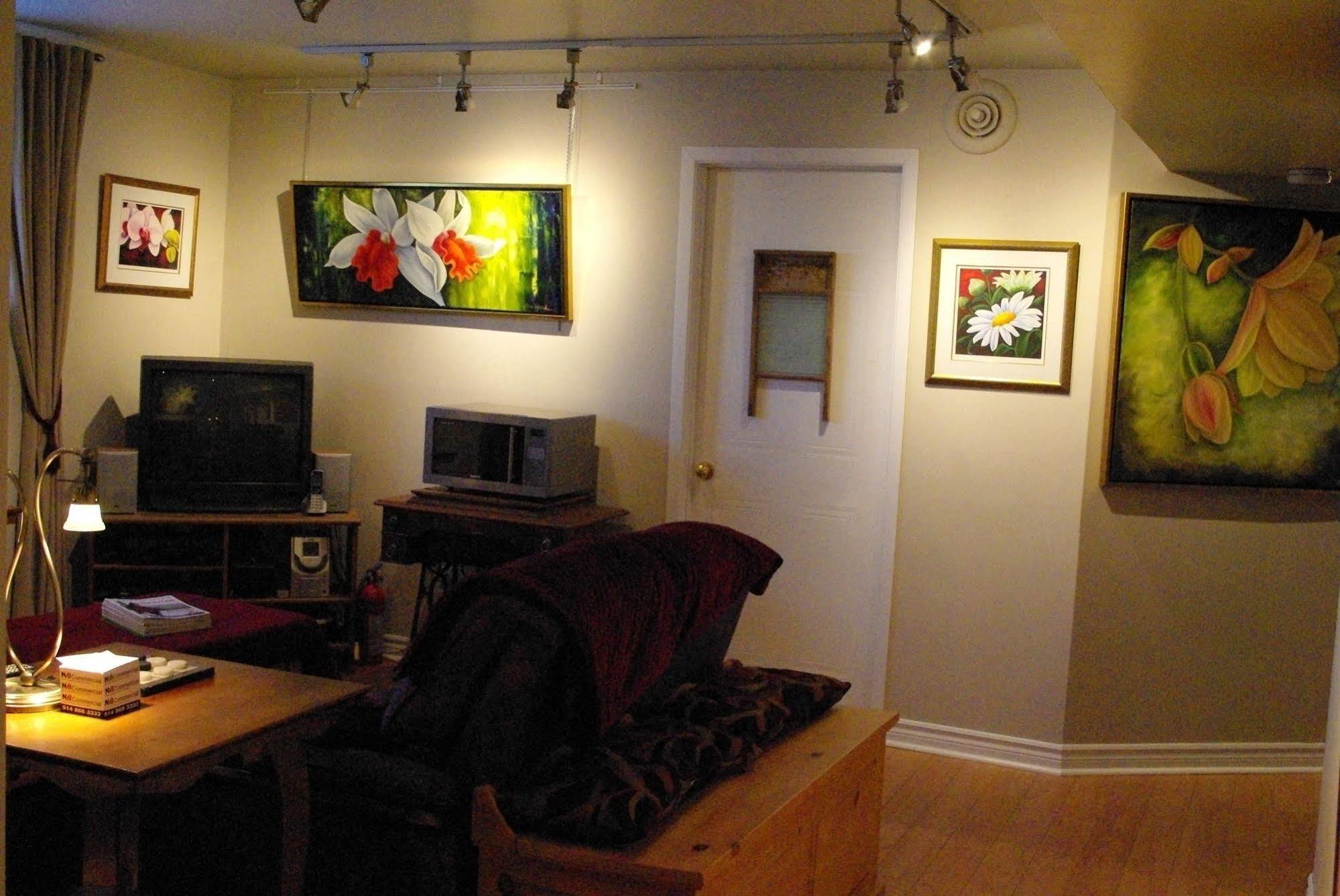 Atelier Galerie Anne Drouin Peinture & Pension Sainte-Julie Exterior foto